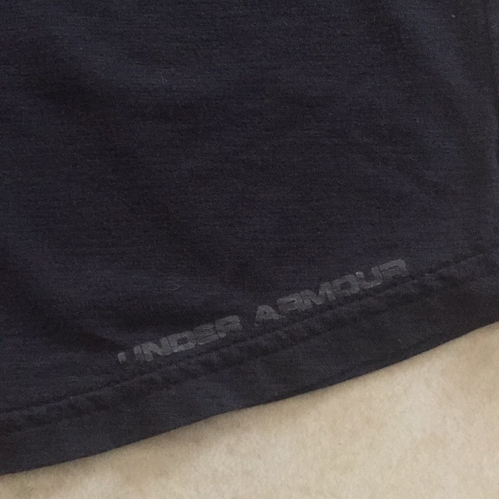 Nothing Obvious/Under Armor Tank View 4